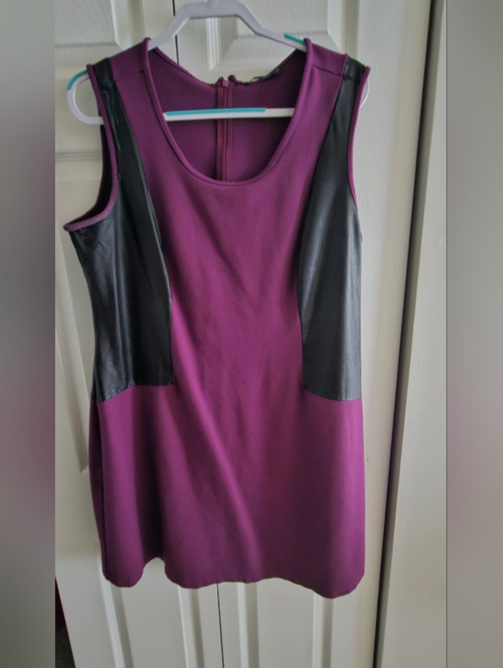 Park And Pearce Sleeveless Plum Contrast Panel Dress